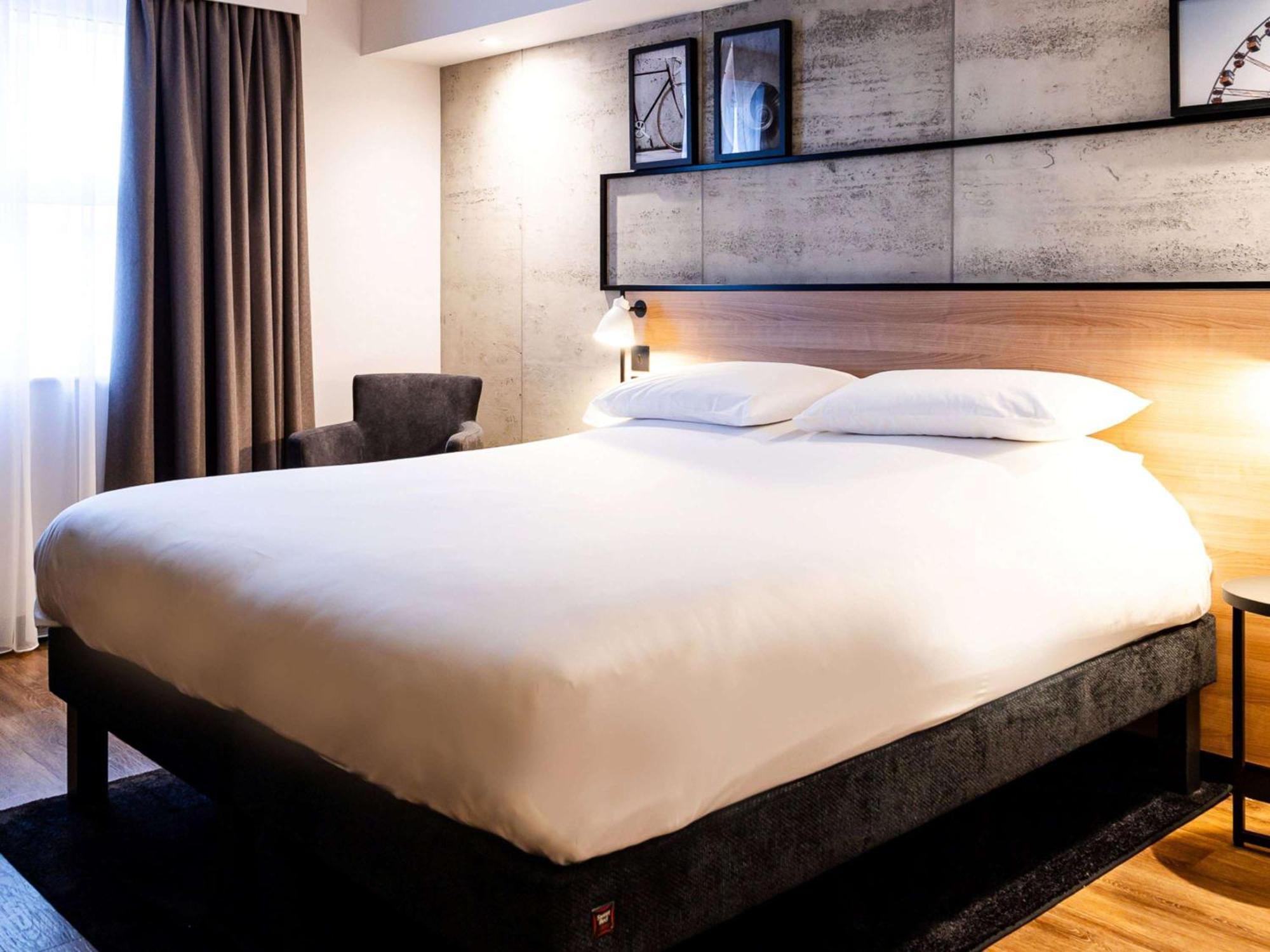 Ibis Coleraine Riverside Екстериор снимка